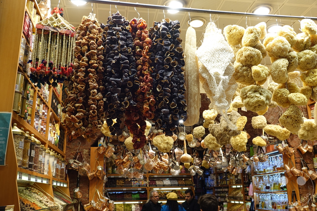 Turkey - Istanbul - Mısır Çarşısı - Spice Bazaar