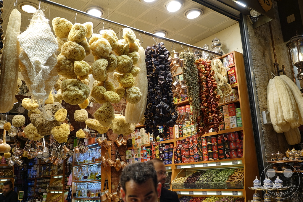 Turkey - Istanbul - Mısır Çarşısı - Spice Bazaar