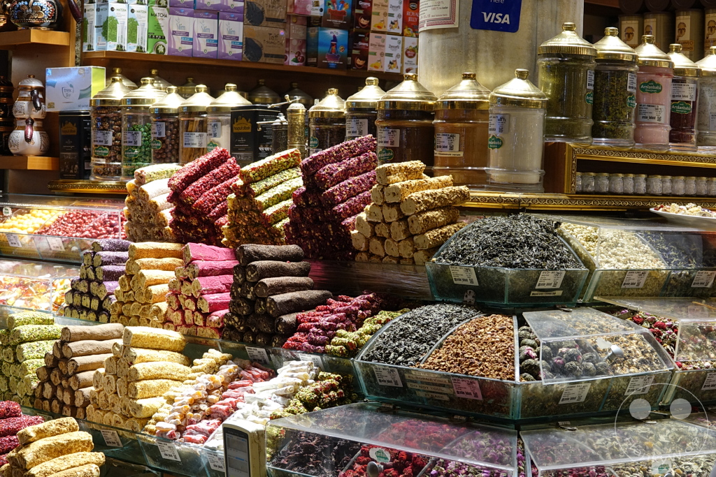 Turkey - Istanbul - Mısır Çarşısı - Spice Bazaar