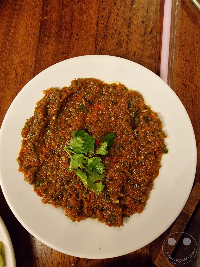 Turkey - Istanbul - Sehzade Cağ Kebap - Acılı Ezme