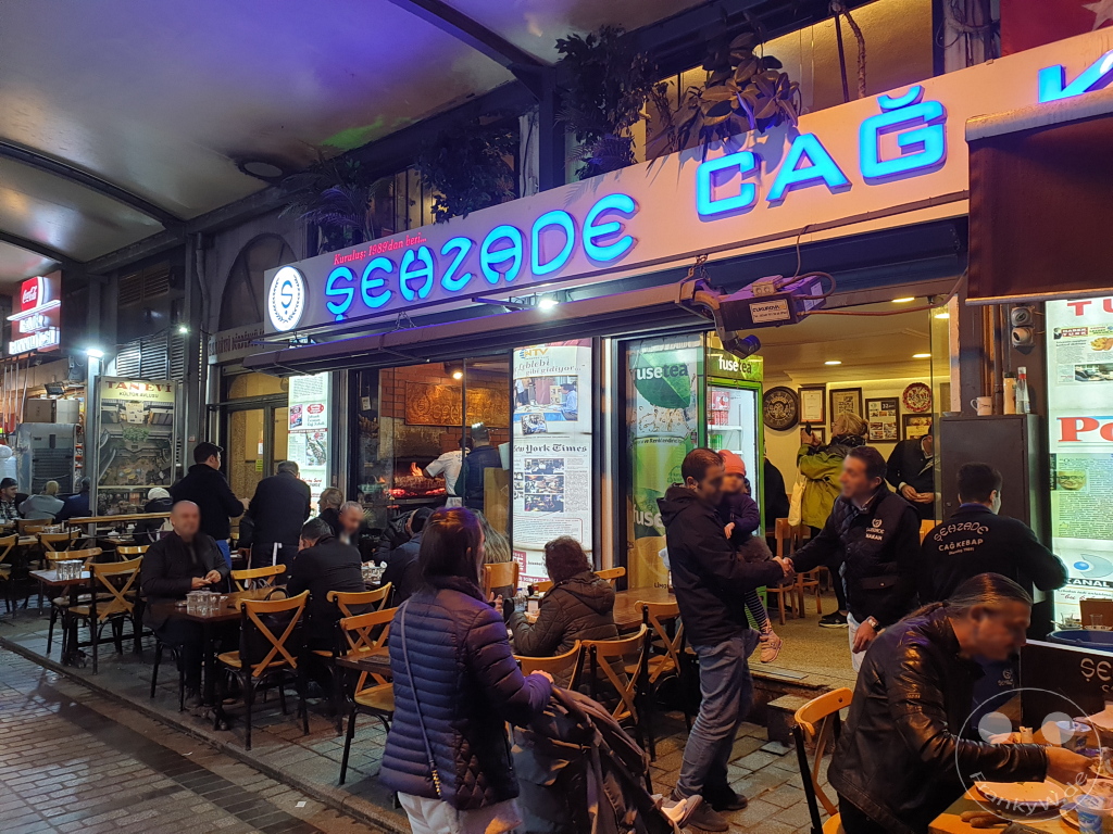 Turkey - Istanbul - Sehzade Cağ Kebap