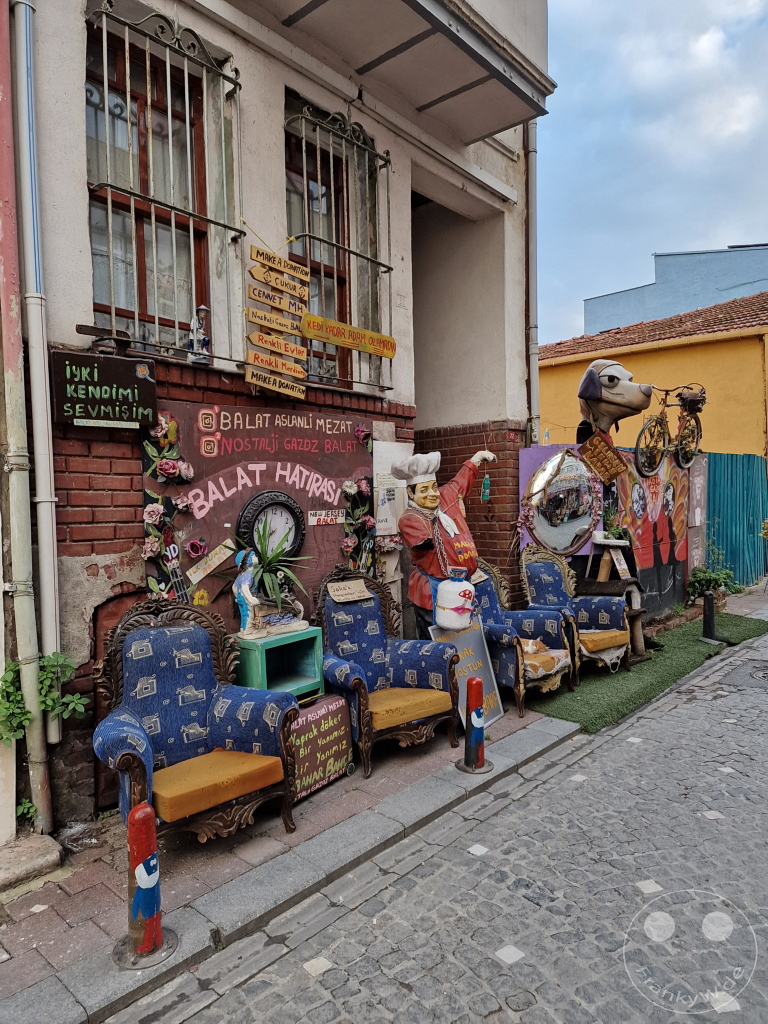 Turkey - Istanbul - Balat hatirasi Vintage Shop