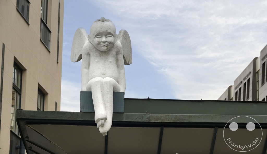 Litauen - Vilnius - Engel - Skulptur von Vaidas Ramoska