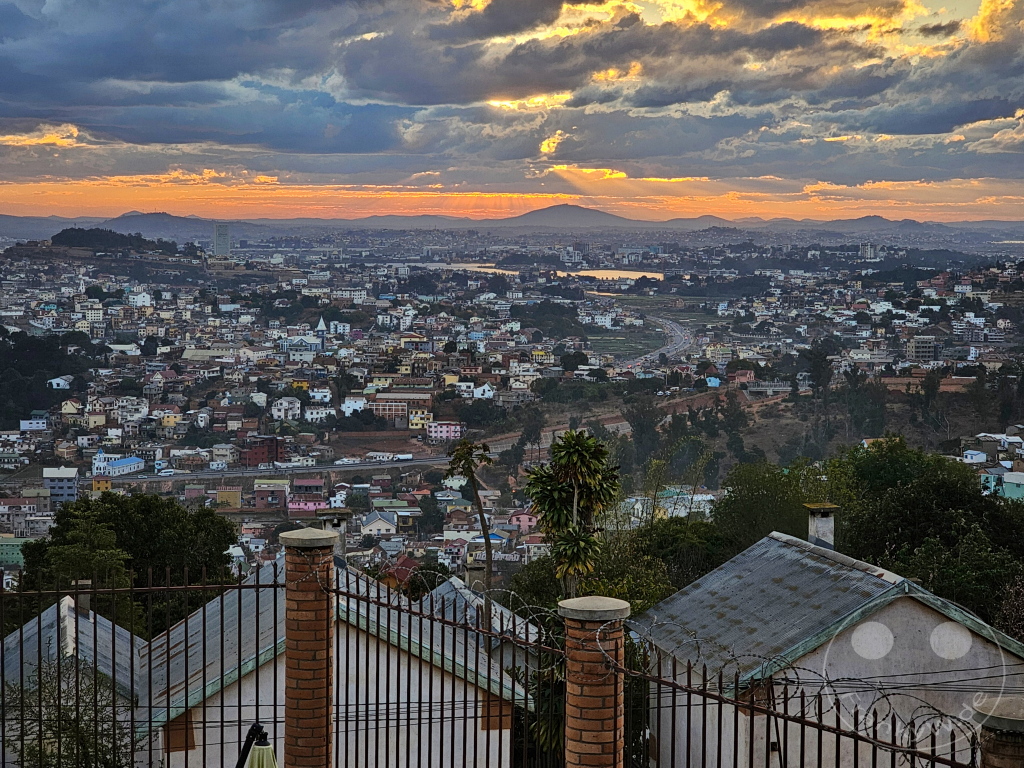 Madagaskar - Antananarivo - Tana - Blick über die Stadt