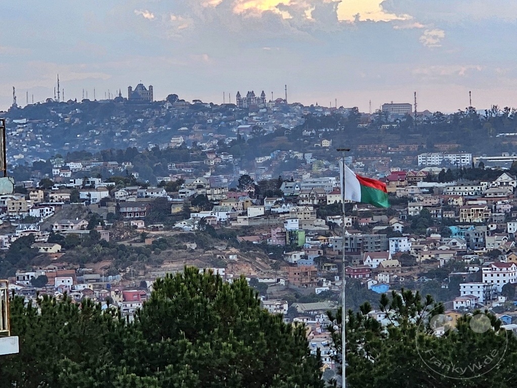 Madagaskar - Antananarivo - Tana - Blick über die Stadt