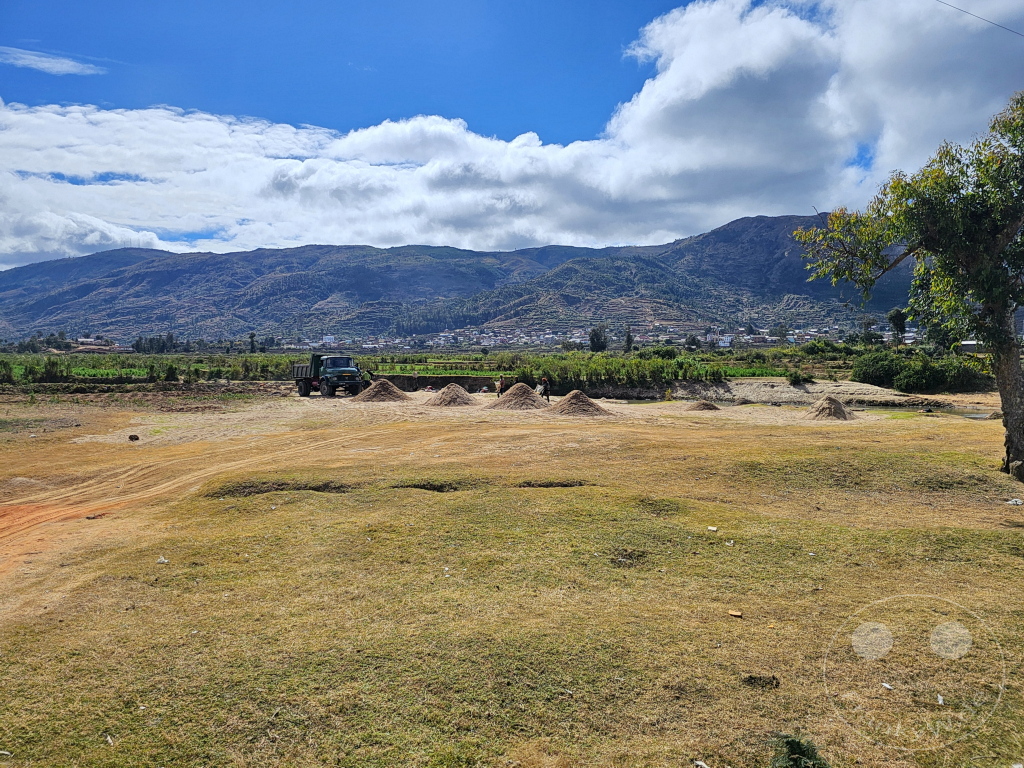 Madagaskar - Manandoana - Streetlife - Sandgewinnung