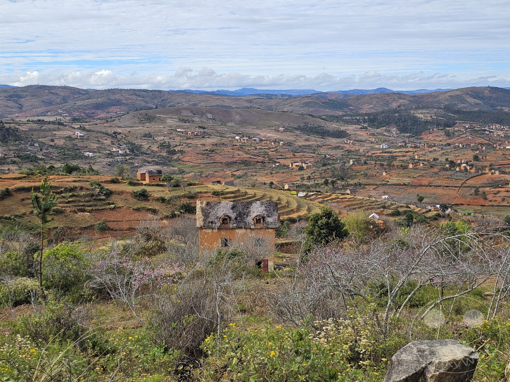 Madagaskar - Ambatofitorahana - Landschaft