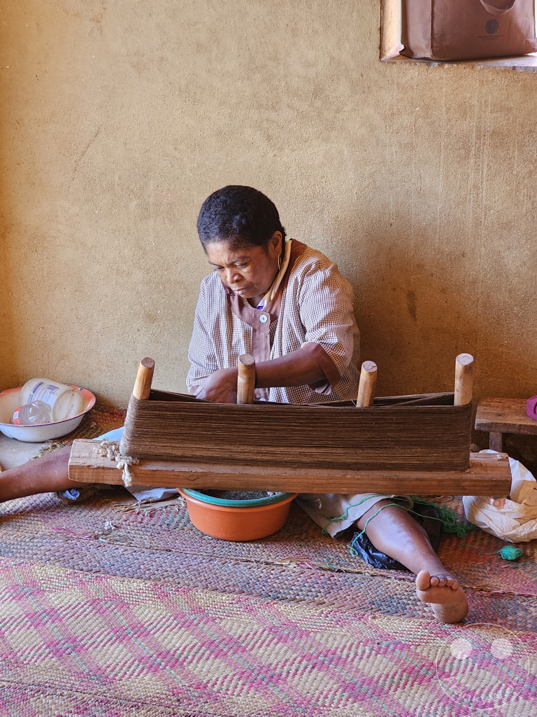 Madagaskar - Ambalavao - Seide-Verarbeitung