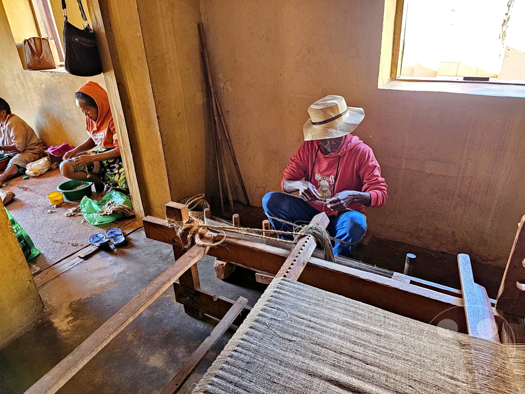 Madagaskar - Ambalavao - Seide-Verarbeitung