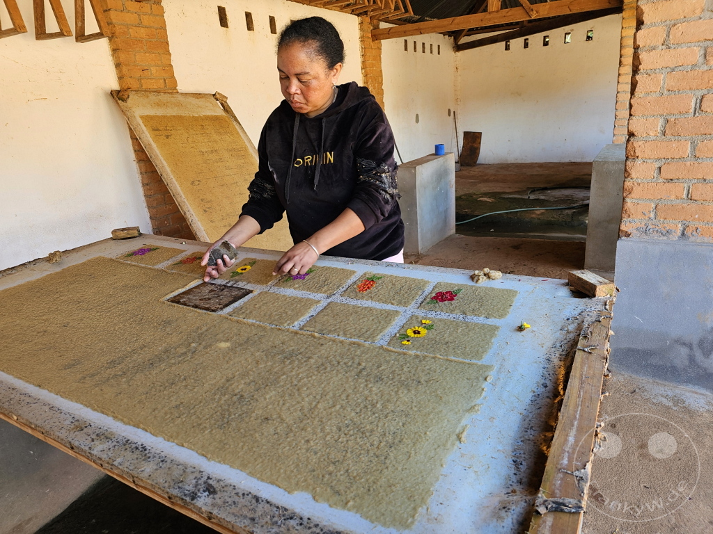 Madagaskar - Ambalavao - Antaimoro Papier