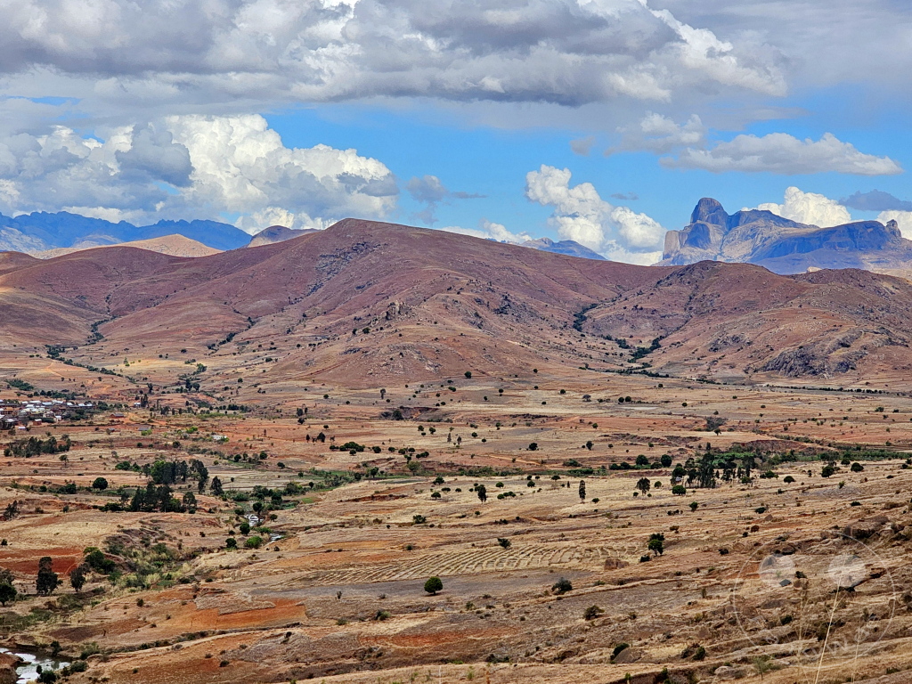 Madagaskar - Anja Community Reserve - Landschaft