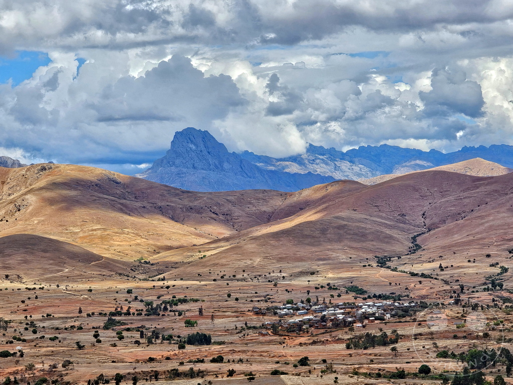Madagaskar - Anja Community Reserve - Landschaft