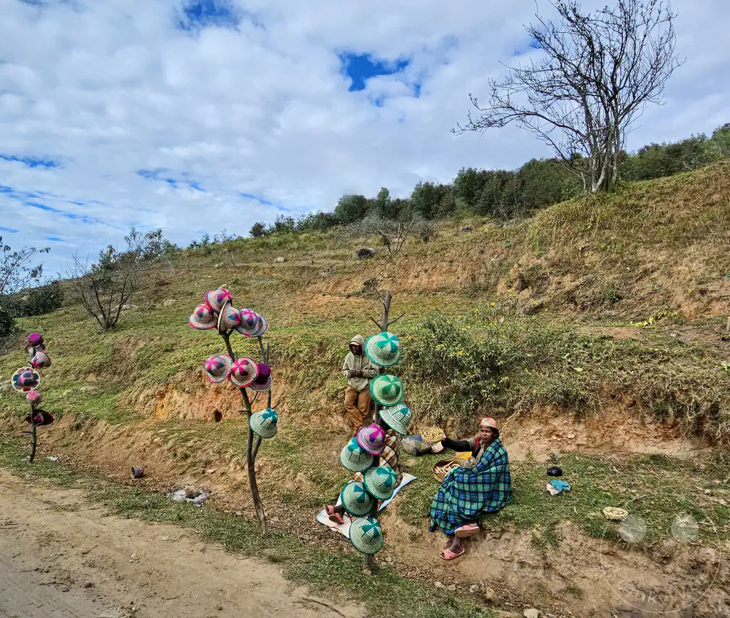 Madagaskar - Ambatofitorahana - traditionelle Hüte