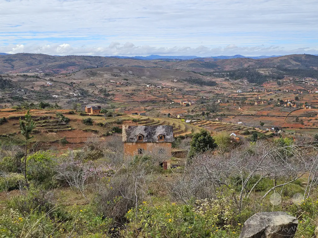 Madagaskar - Ambatofitorahana - Landschaft