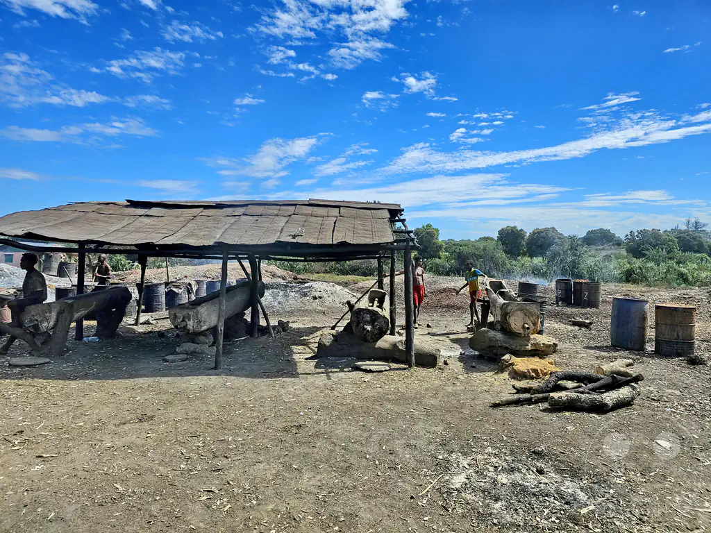 Madagaskar - Andoharotsy-Sakaraha - Brennerei