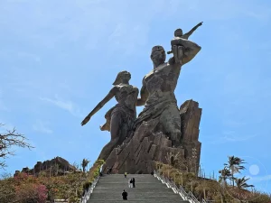 Senegal - Dakar - Monument de la Renaissance Africaine