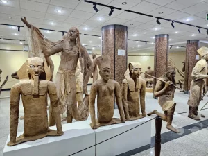 Senegal - Dakar - Museum im Monument de la Renaissance Africaine