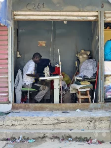 Senegal - Dakar - Streetlife - Schneiderei