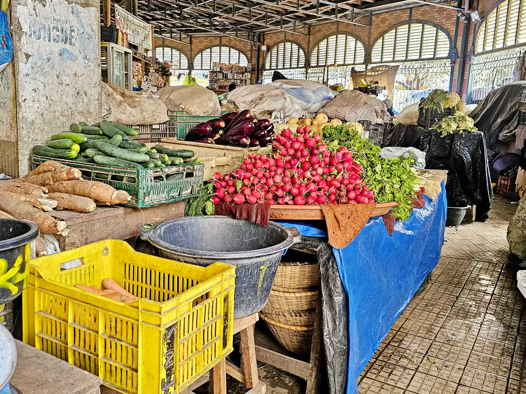 Senegal - Dakar Vegetable Market Kermel - Marché Légumes