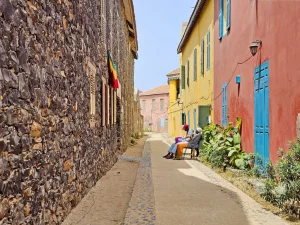 Senegal - Dakar - Insel Gorée - UNESCO-Weltkulturerbe - Gasse