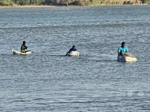 Senegal - Saint-Louis - Streetlife - provisorische Flöße zum Fischen