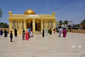 Senegal - Touba - Große Moschee von Touba - Goldener Pavillon - Mausoleum - Grabstätte der Kalifen