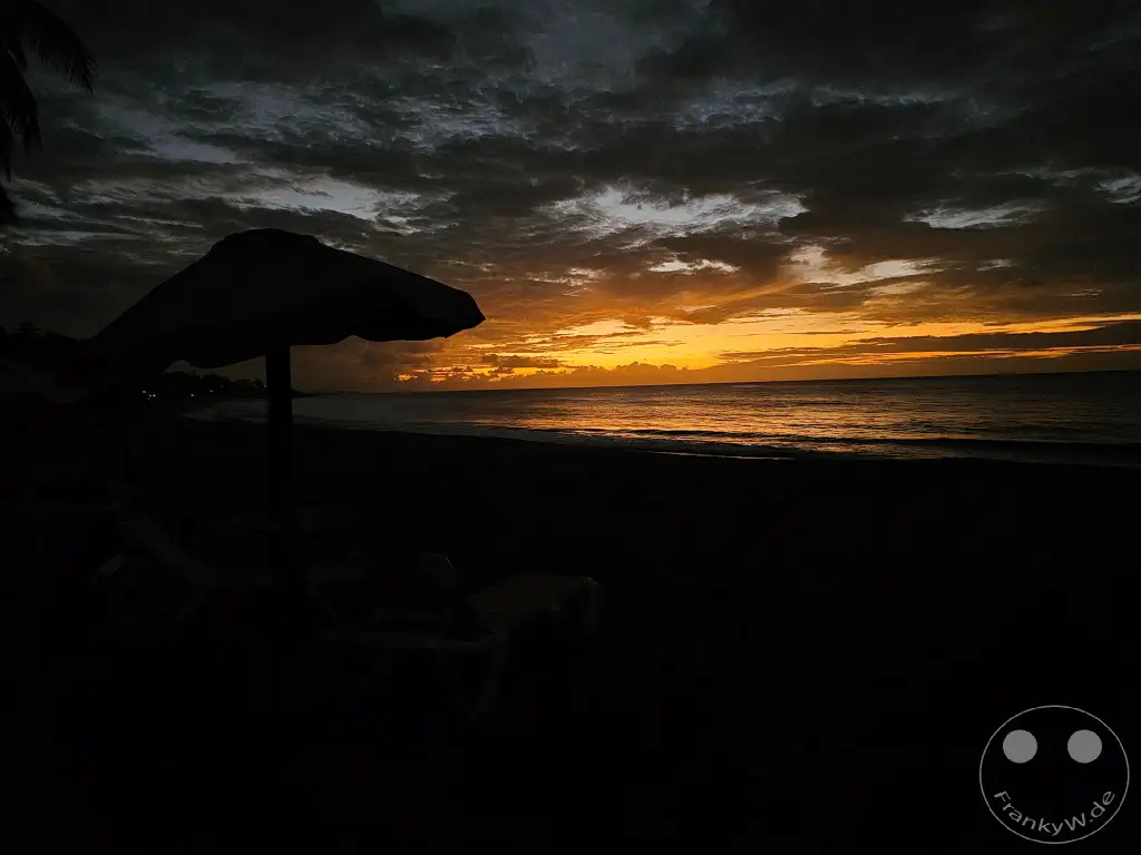 Tobago - Great Courland Bay (Turtle Beach) - Sunset