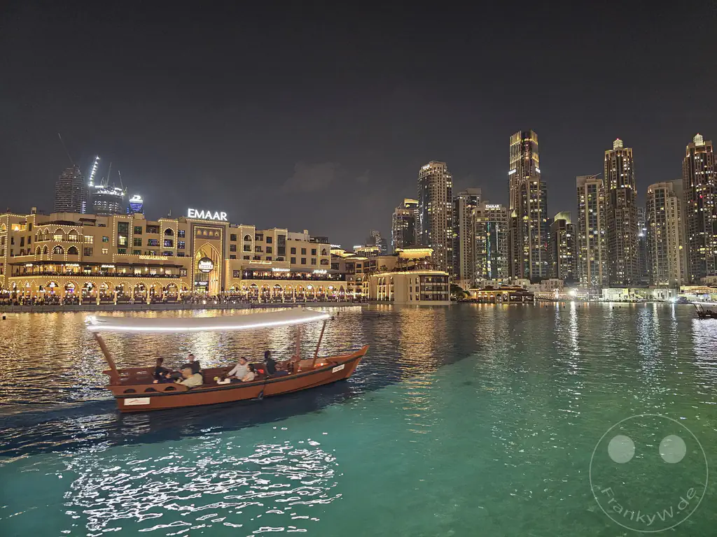 VAE - Dubai - Dubai Mall - Burj Khalifa - Dubai Fountain