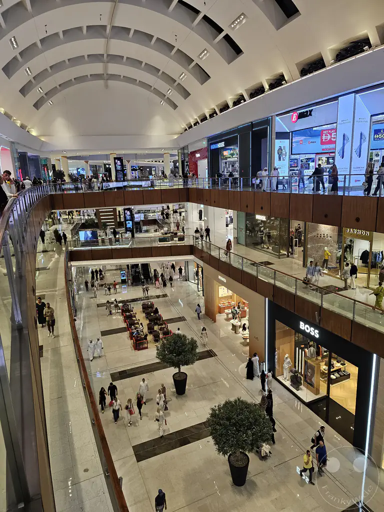 VAE - Dubai - Dubai Mall
