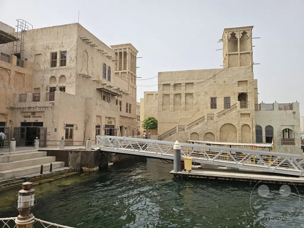 VAE - Dubai - Dubai Creek - Al Fahidi Historical District - Old Town - Souk Al Seef