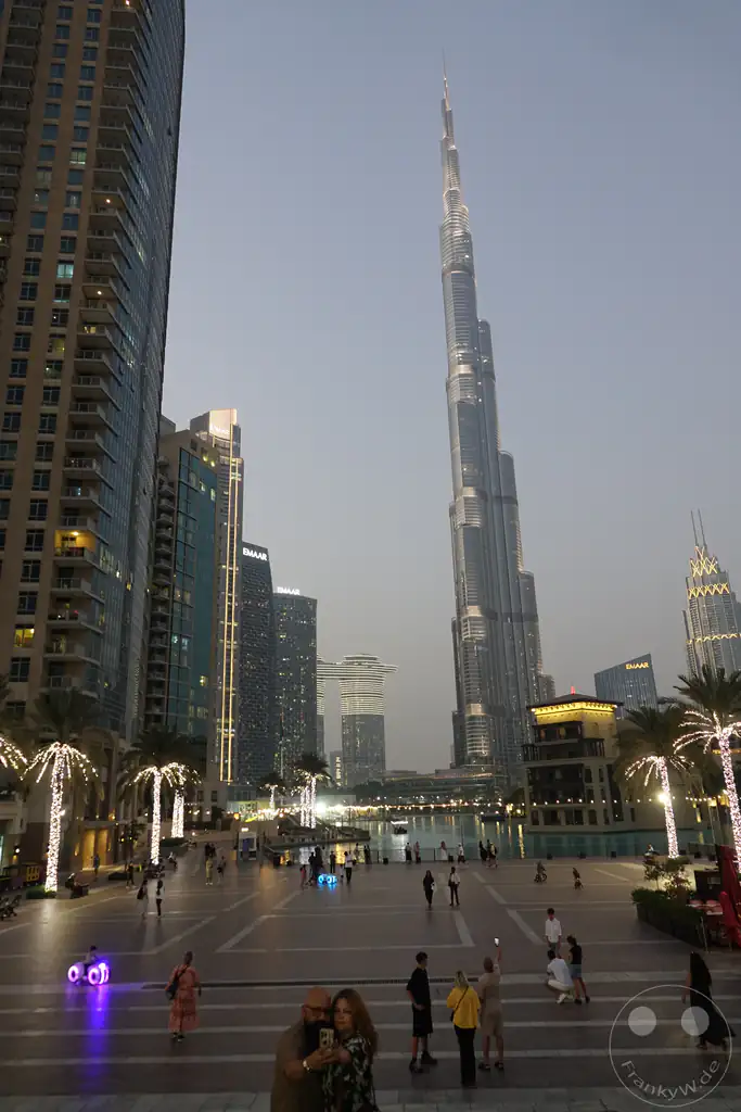VAE - Dubai - Burj Khalifa - Old Town Island
