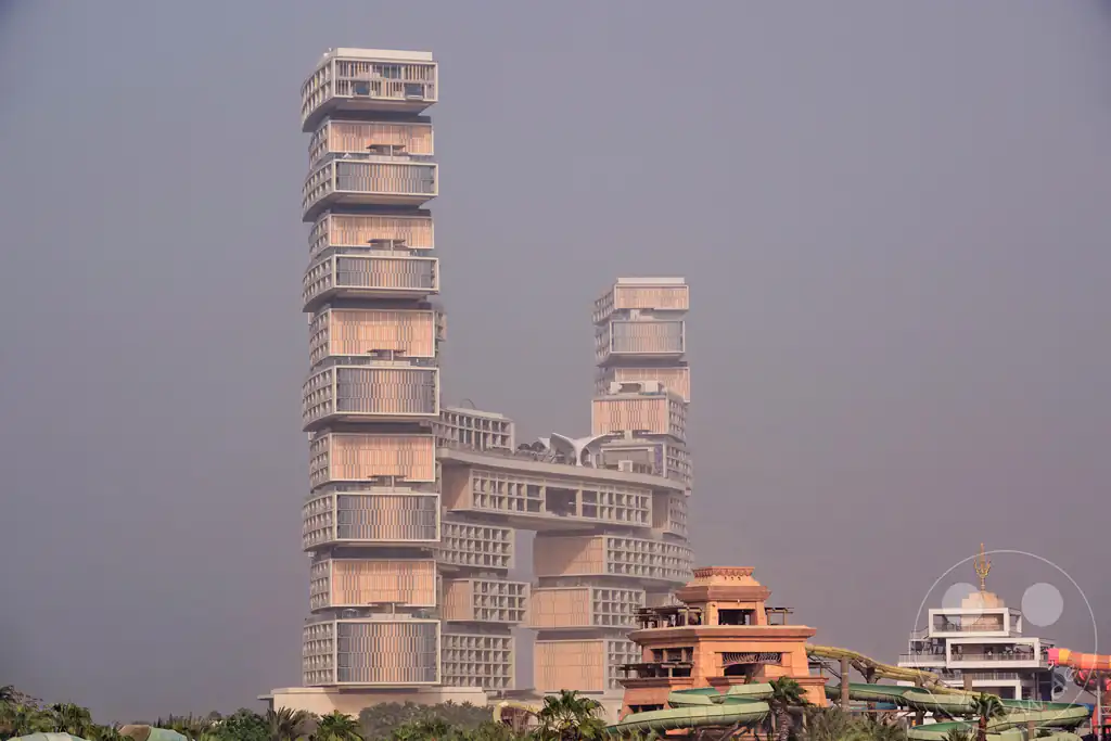 VAE - Dubai - Palm Jumeirah