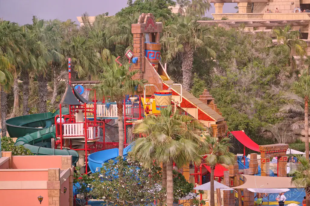 VAE - Dubai - Palm Jumeirah - Atlantis, The Palm - Aquaventure Waterpark