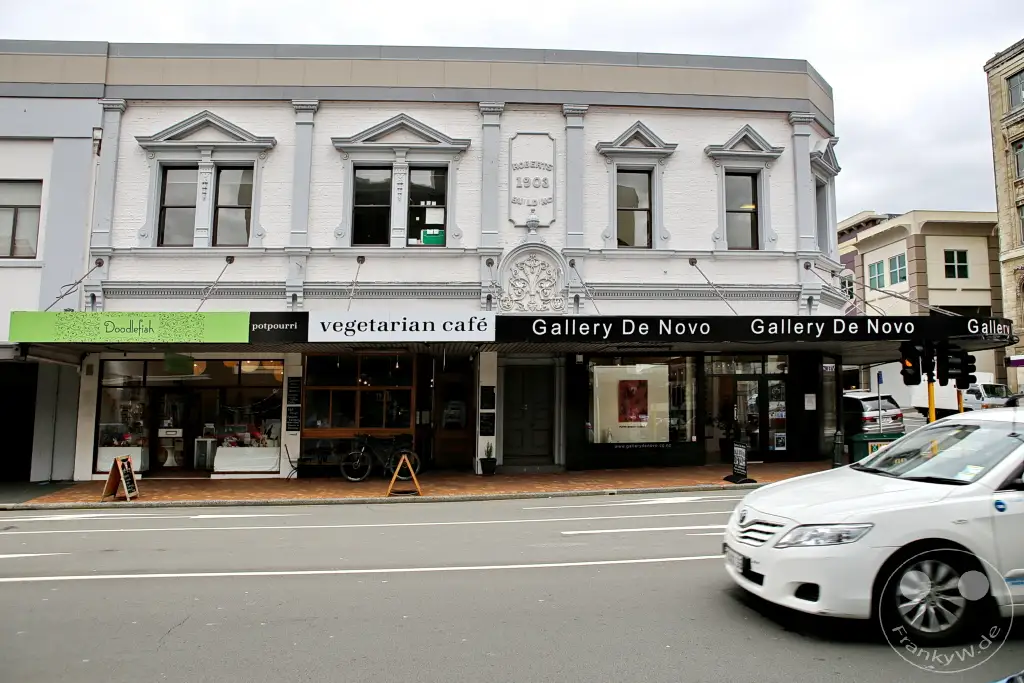 New Zealand South Island - Dunedin - Roberts Building