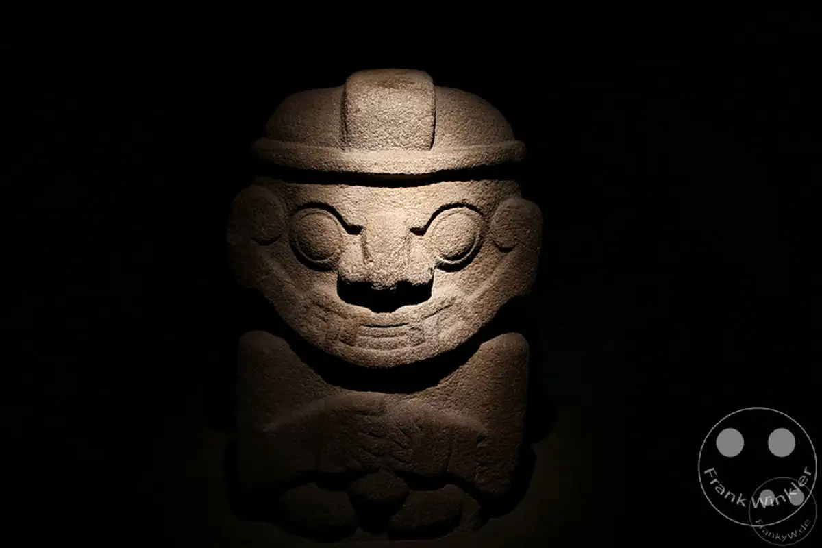 Kolumbien - Bogota - Goldmuseum - Museo del Oro - praekolumbische Fundstuecke