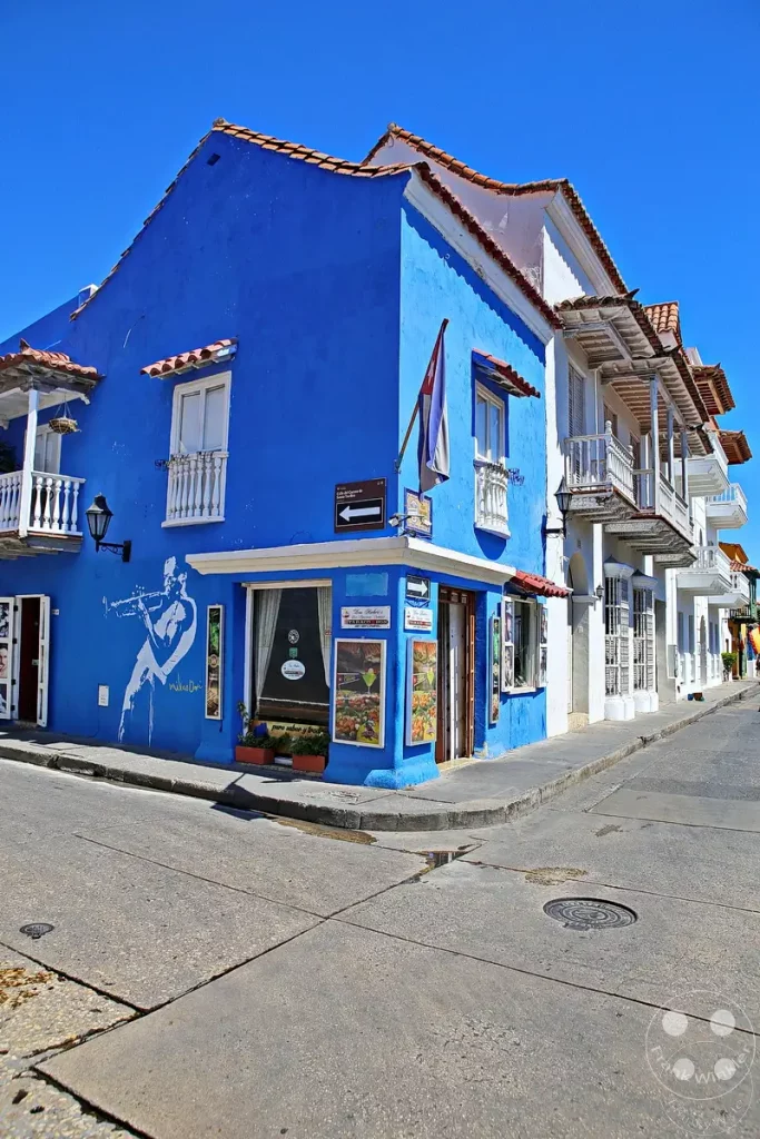 Kolumbien - Cartagena - Don Ambro's Bar - Miles Davis