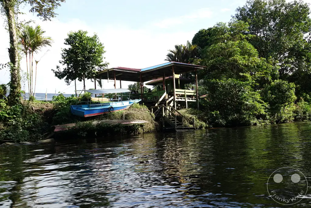 Gunung Mulu National Park - Borneo - Malaysia - at the River