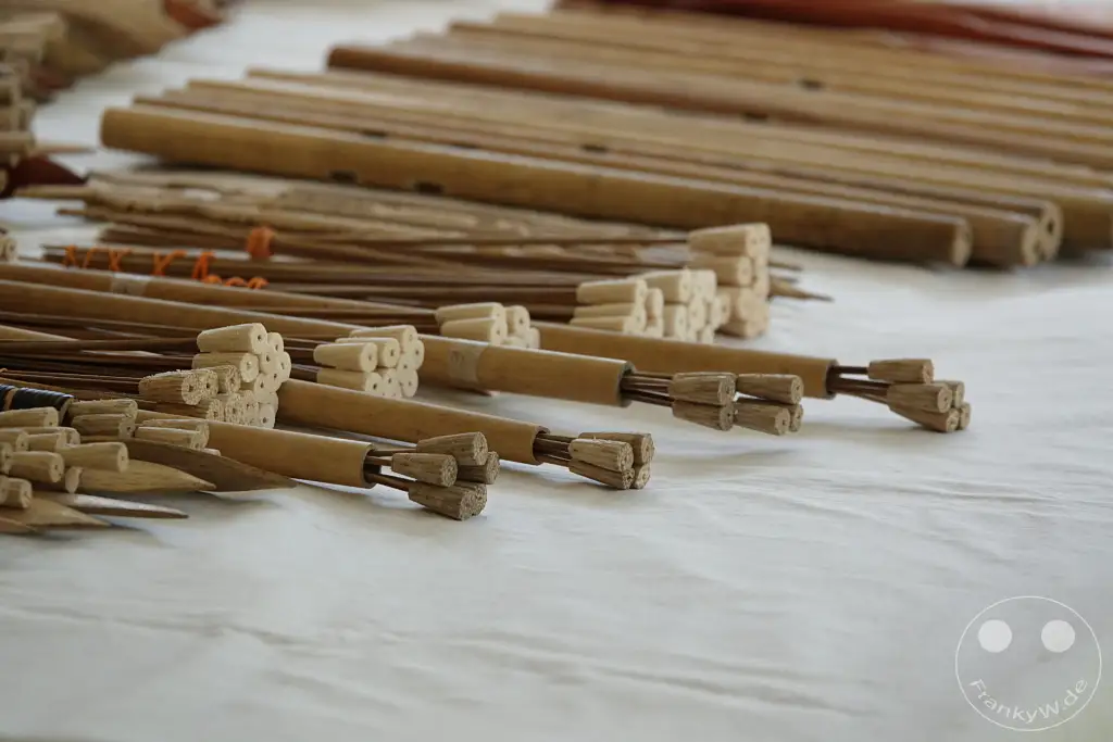 Gunung Mulu National Park - Borneo - Malaysia - Penan Resettlement Area - blowpipe arrows