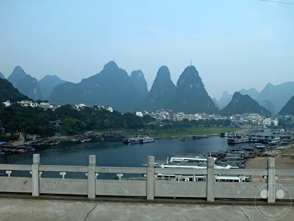 China - Yangshuo - Li River (Lijiang) and the Karst Mountains in Yangshuo